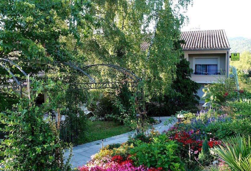 Logis Hotel Restaurant La Porte Des Cévennes