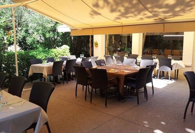 Отель Logis Le Printemps Hôtel Restaurant   Montélimar