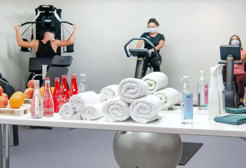 Отель Mercure Caen Cote De Nacre