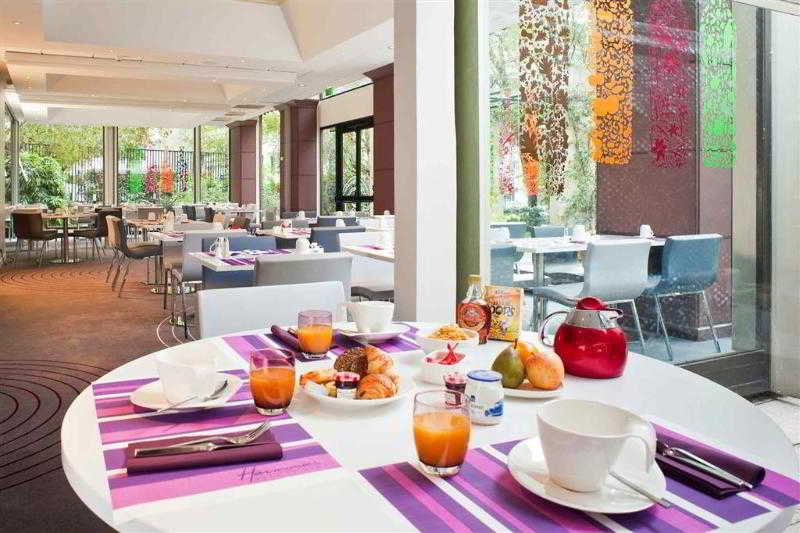 ホテル Mercure Paris Centre Tour Eiffel