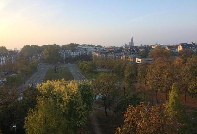 هتل Mercure Strasbourg Palais Des Congres