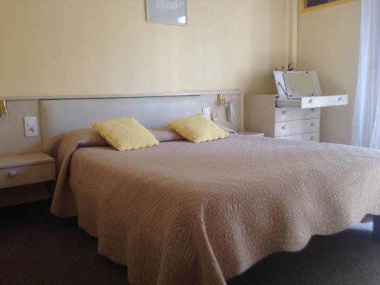 هتل Hôtel Moderne