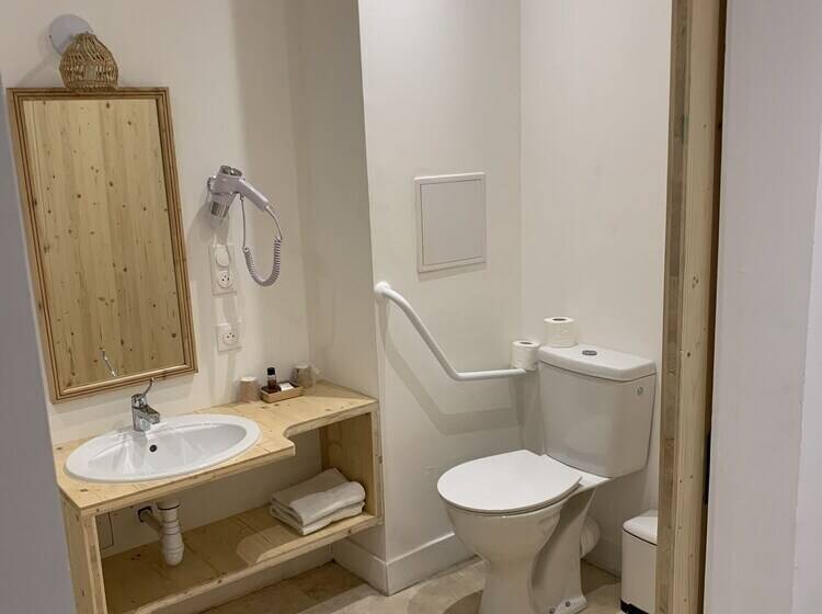 בית מלון כפרי Moulin De La Roque