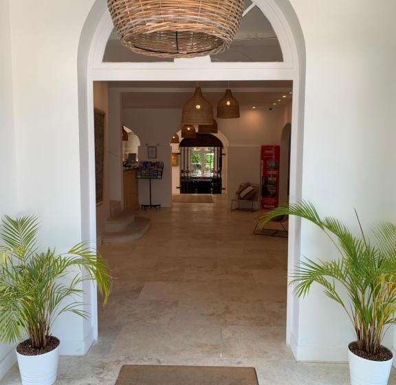 בית מלון כפרי Moulin De La Roque