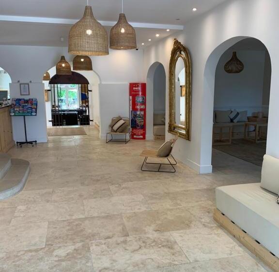 בית מלון כפרי Moulin De La Roque