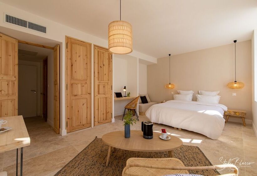 בית מלון כפרי Moulin De La Roque