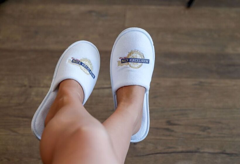 ホテル Nice Excelsior Centre Ville By Happyculture