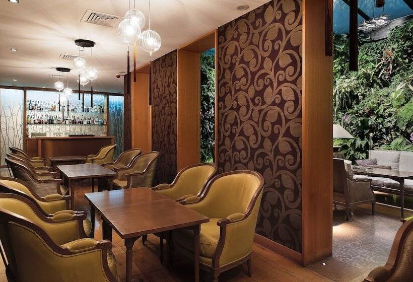 ホテル Pas De Calais