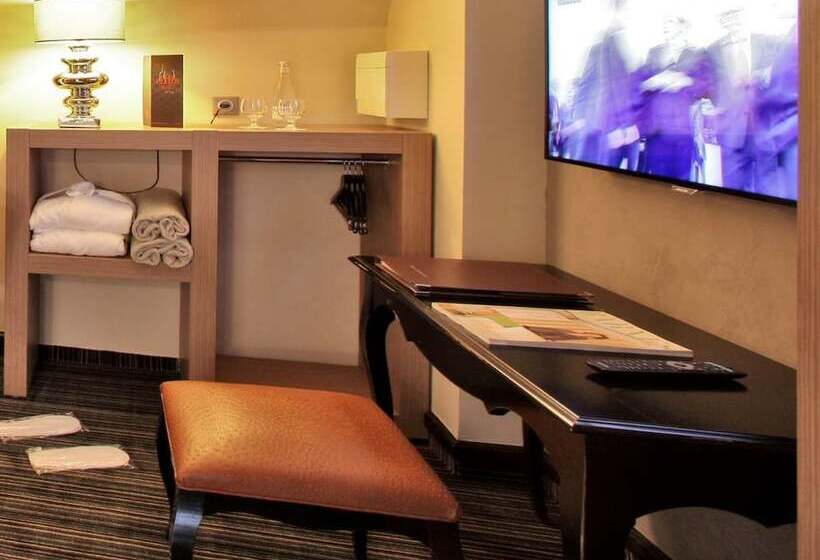 هتل Plaza Madeleine & Spa