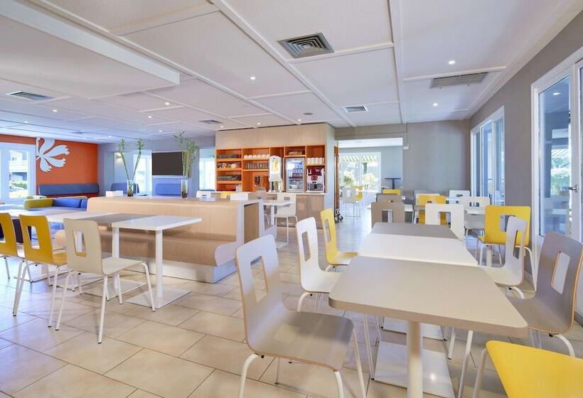 Hotel Premiere Classe Poitiers Futuroscope  Chasseneuil