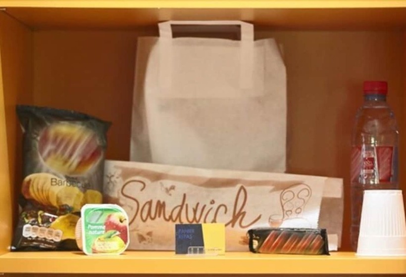 Hotel Premiere Classe Poitiers Futuroscope  Chasseneuil