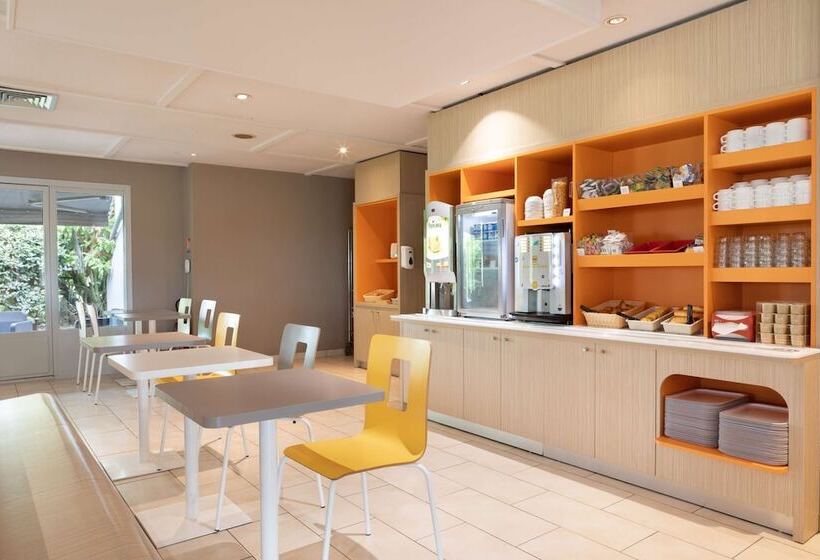 Hotel Premiere Classe Poitiers Futuroscope  Chasseneuil