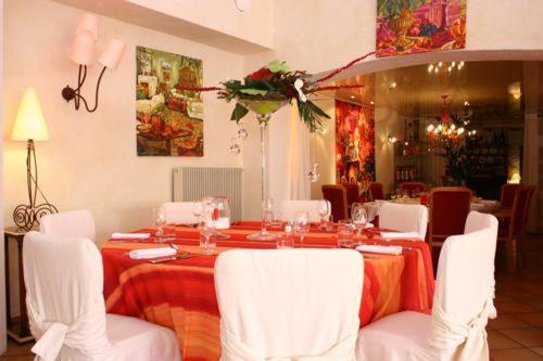 Отель Restaurant La Bergerie