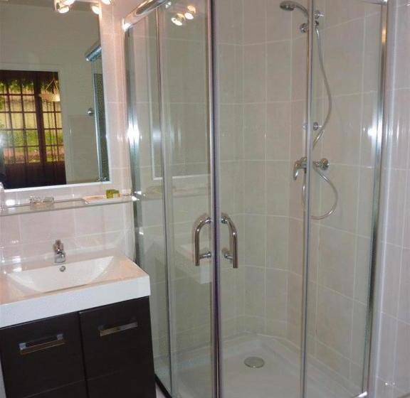 Отель Restaurant La Bergerie