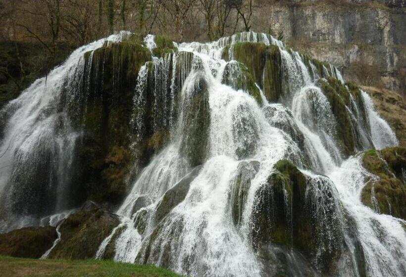 호텔 Restaurant La Chaumiere Du Lac