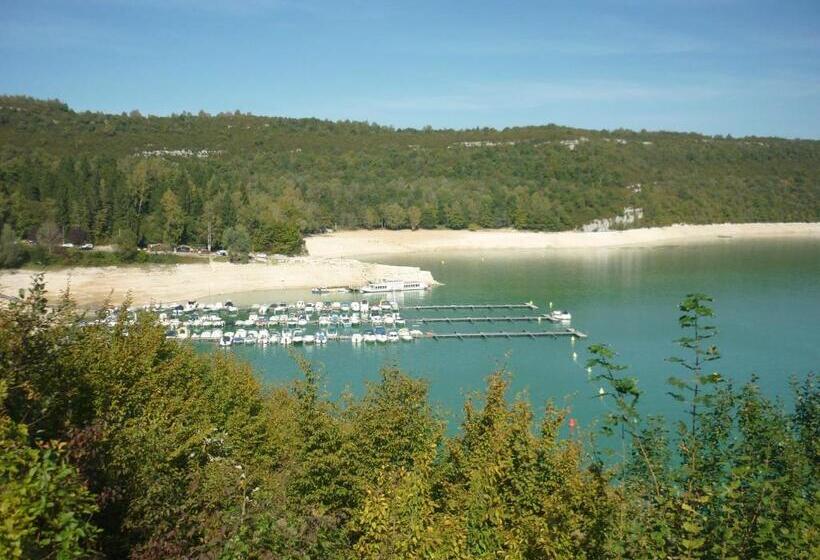 호텔 Restaurant La Chaumiere Du Lac