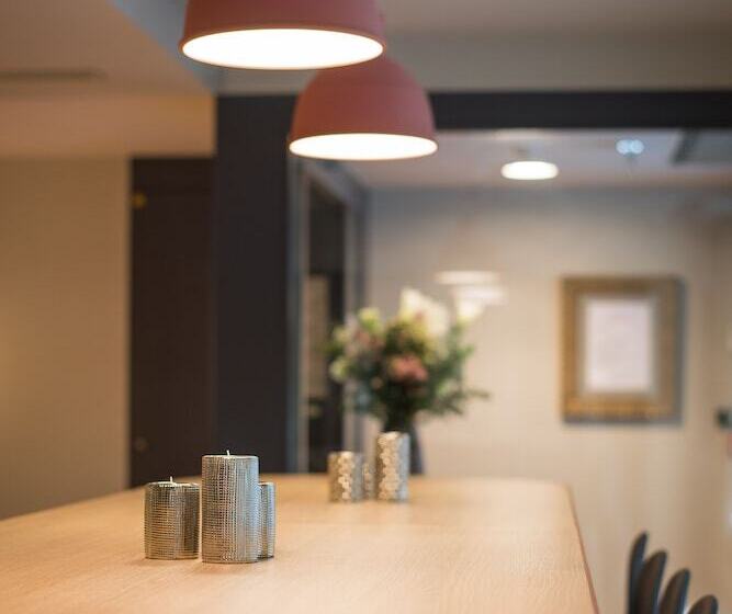 酒店 Rohan, Centre Cathédrale