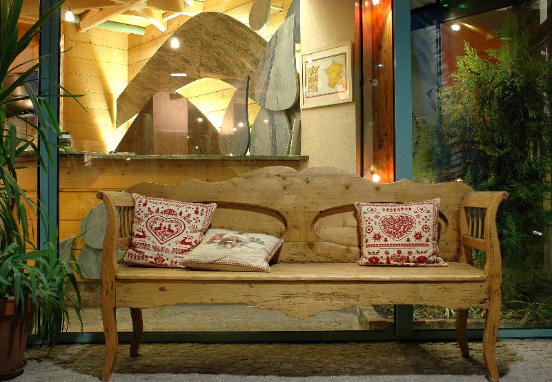 Отель Les Vallées Labellemontagne