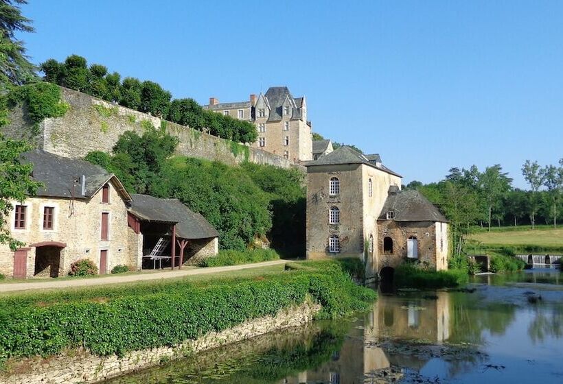 L Ermitage Hotel & Restaurant