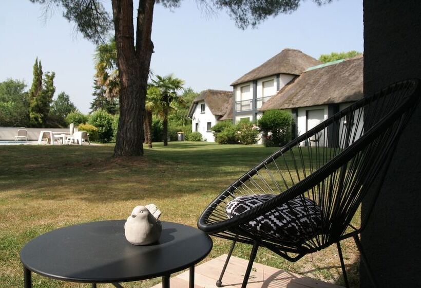 מוטל La Chaumière Du Bois