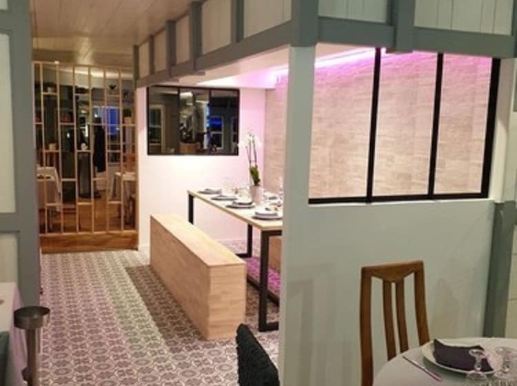 מוטל La Chaumière Du Bois