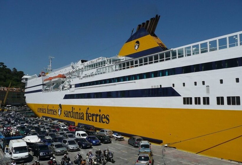 ホテル Ibis Toulon La Seyne Sur Mer