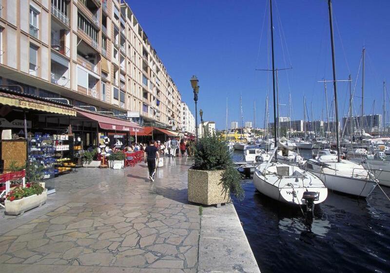 ホテル Ibis Toulon La Seyne Sur Mer