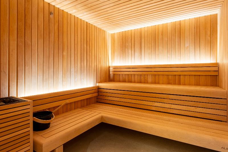 Astra Opera   Astotel