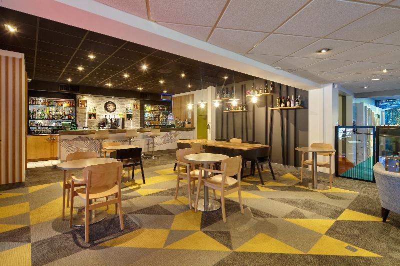 B&B HOTEL Cergy Port