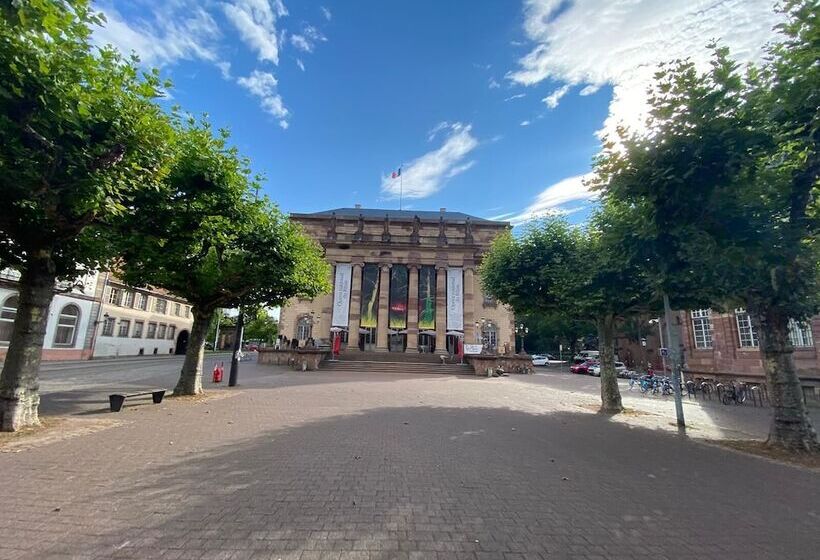 酒店 Clapclap Hôtel, Food & Bar