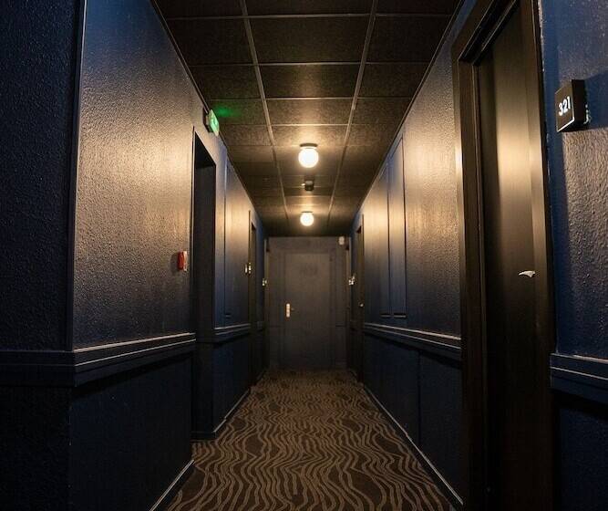 酒店 Clapclap Hôtel, Food & Bar