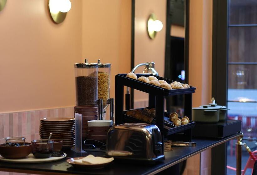 酒店 Clapclap Hôtel, Food & Bar