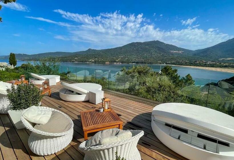 هتل A'mare Corsica - Seaside Small resort