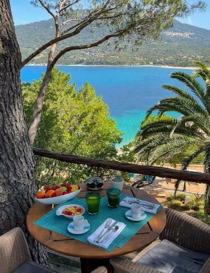 هتل A'mare Corsica - Seaside Small resort