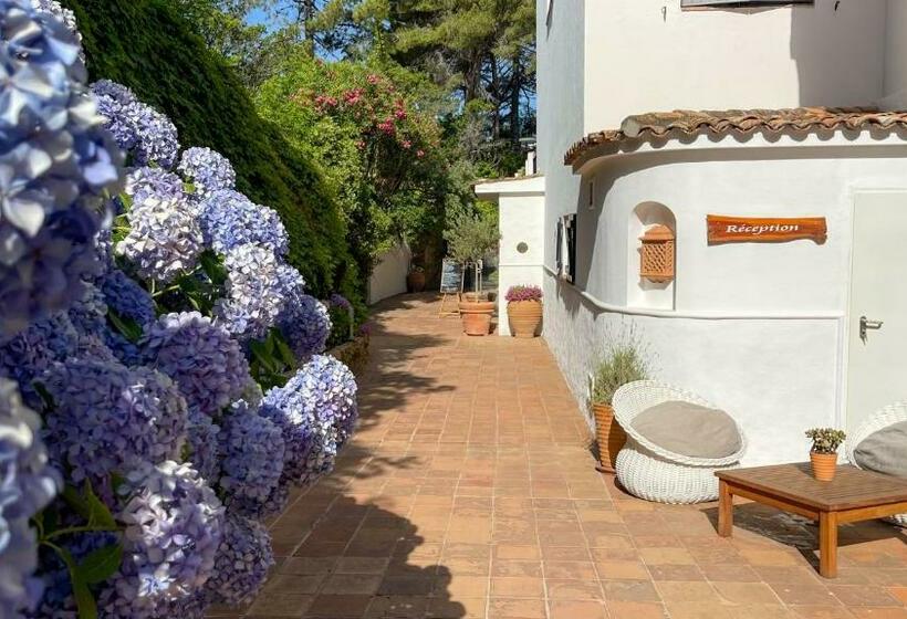 هتل A'mare Corsica - Seaside Small resort