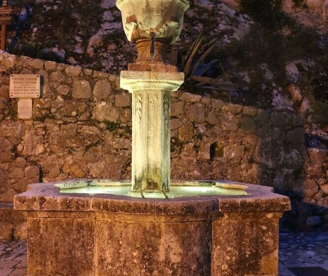 בית מלון כפרי Auberge De La Madone