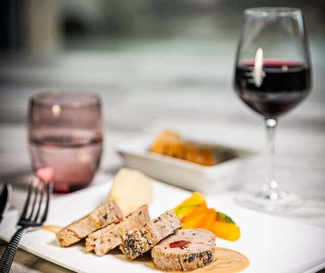 בית מלון כפרי Best Western Le Moulin De Ducey