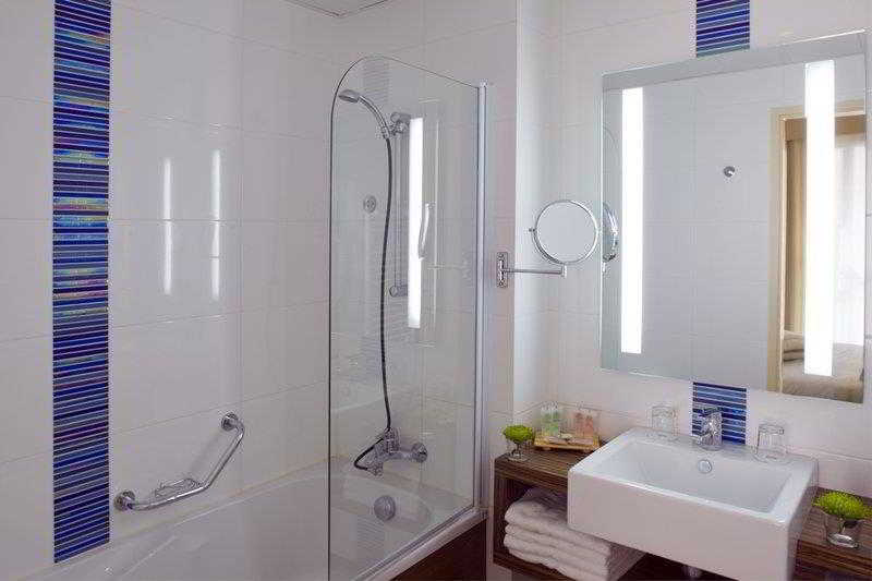 בית מלון כפרי & Spa Les Roches Noires