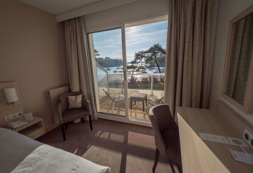ホテル Best Western Plus Le Roof Vannes Bord De Mer