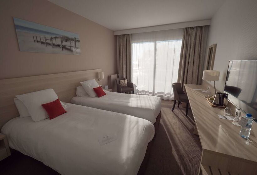 ホテル Best Western Plus Le Roof Vannes Bord De Mer