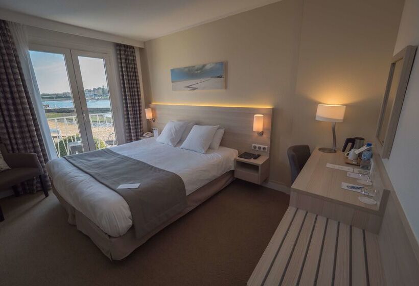 ホテル Best Western Plus Le Roof Vannes Bord De Mer