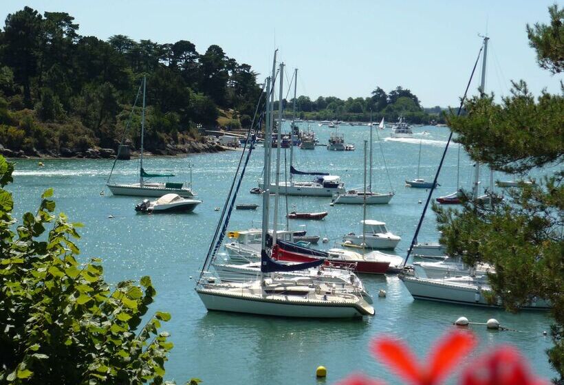 ホテル Best Western Plus Le Roof Vannes Bord De Mer