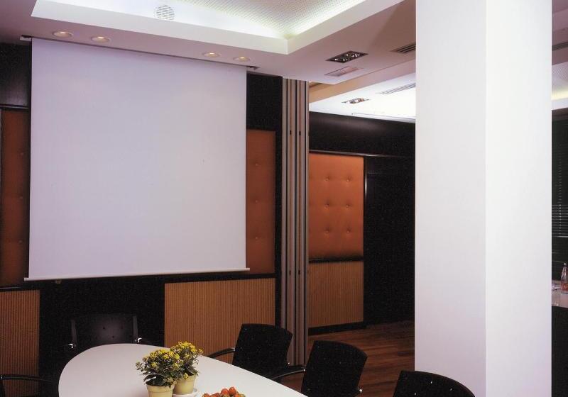 ホテル Best Western Plus Monopole Metropole