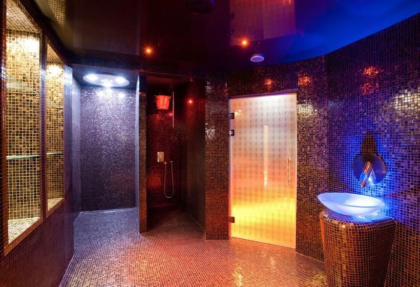 호텔 & Spa Le Grand Monarque, Bw Premier Collection