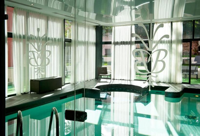 호텔 & Spa Le Grand Monarque, Bw Premier Collection