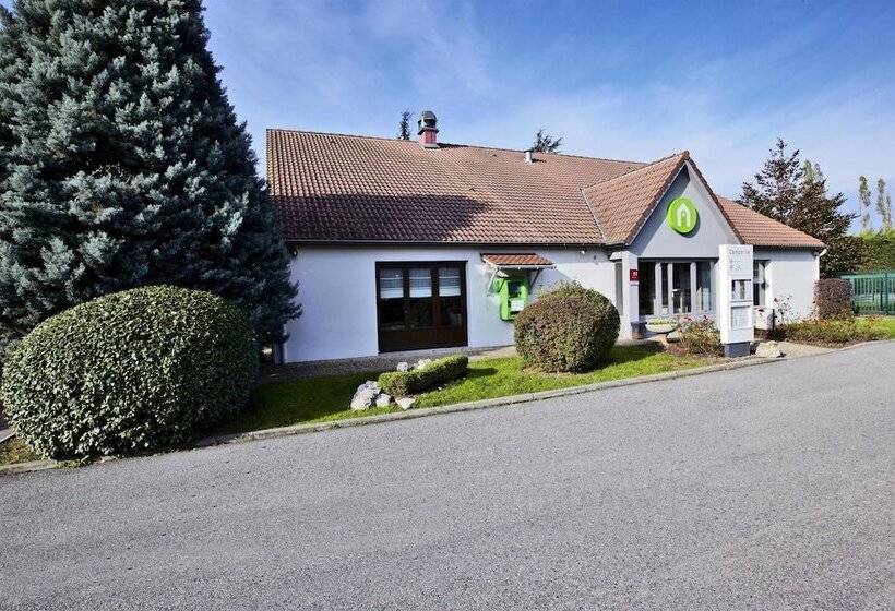 فندق Campanile Chanas