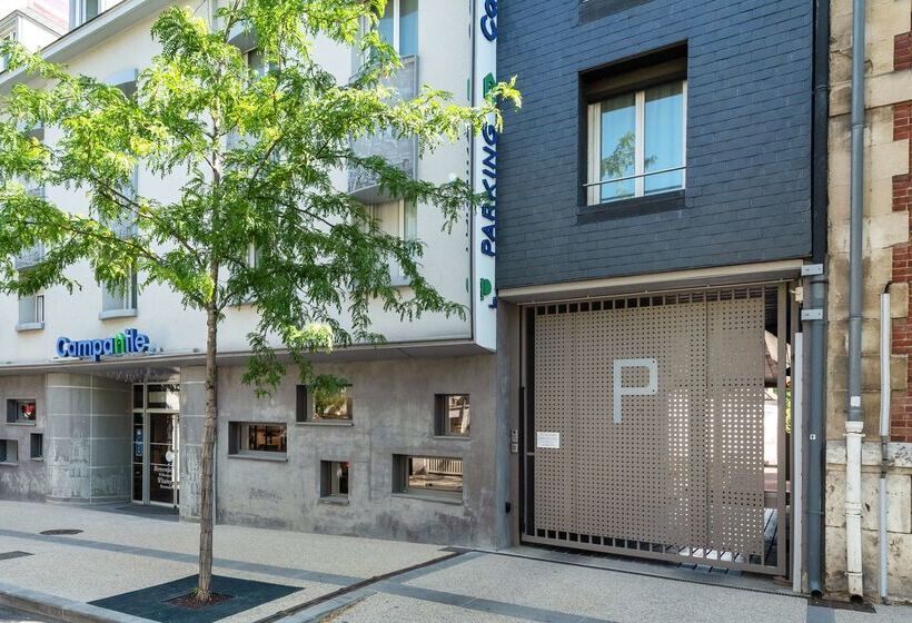 Отель Campanile Chartres Centre   Gare   Cathédrale
