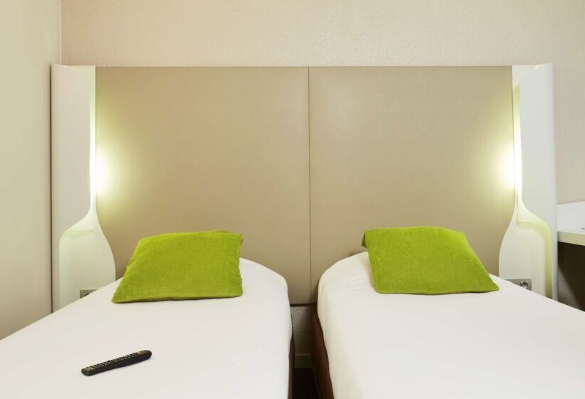 فندق Campanile Montesson Le Vesinet