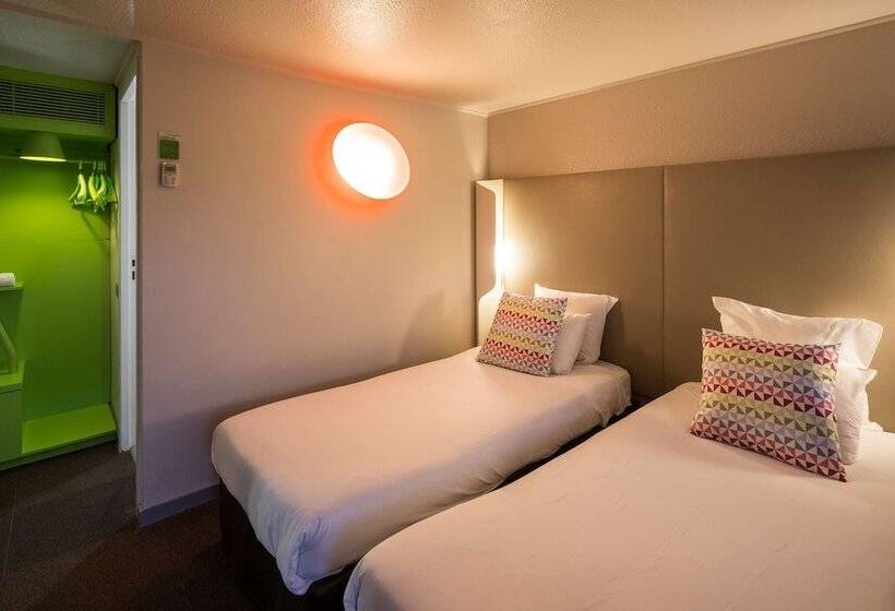 فندق Campanile Montesson Le Vesinet