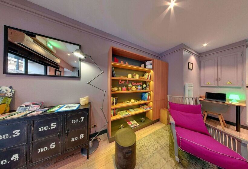 בית מלון כפרי Campanile Orleans Centre  Gare